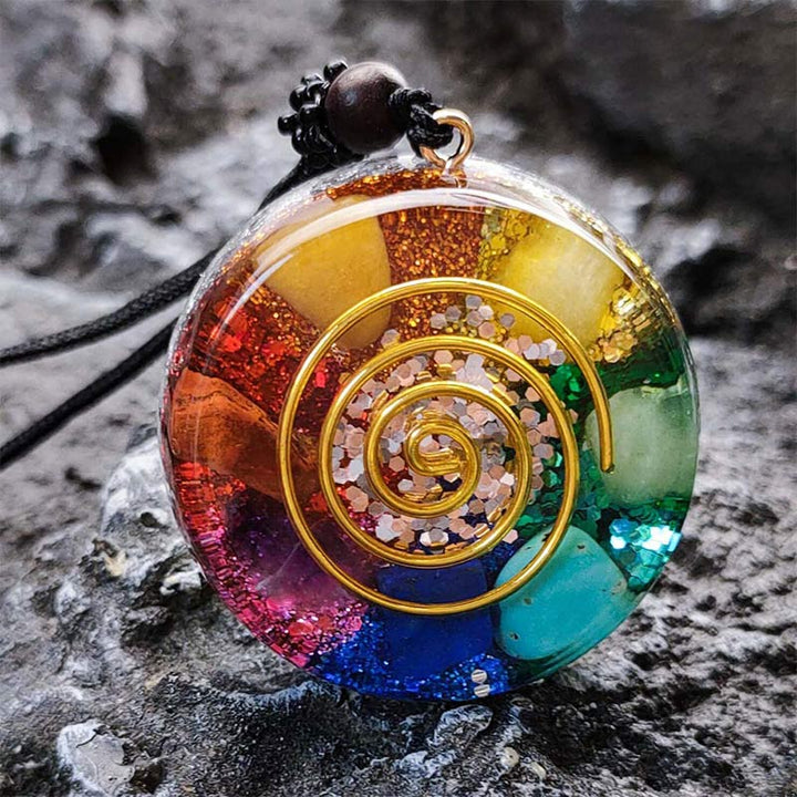 Collar de orgón con chakras de Olivenorma 