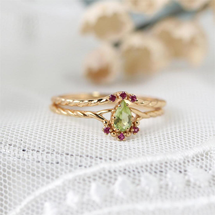Juego de anillos ajustables apilables con cristales de color rosa peridoto delicado de Olivenorma 