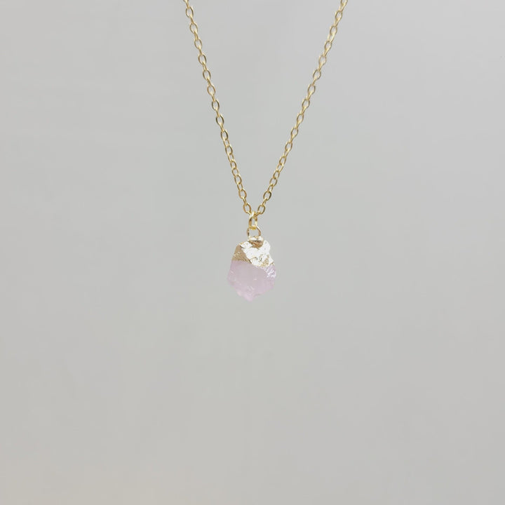 Collar de gemas de piedra cruda de cristal irregular de Olivenorma