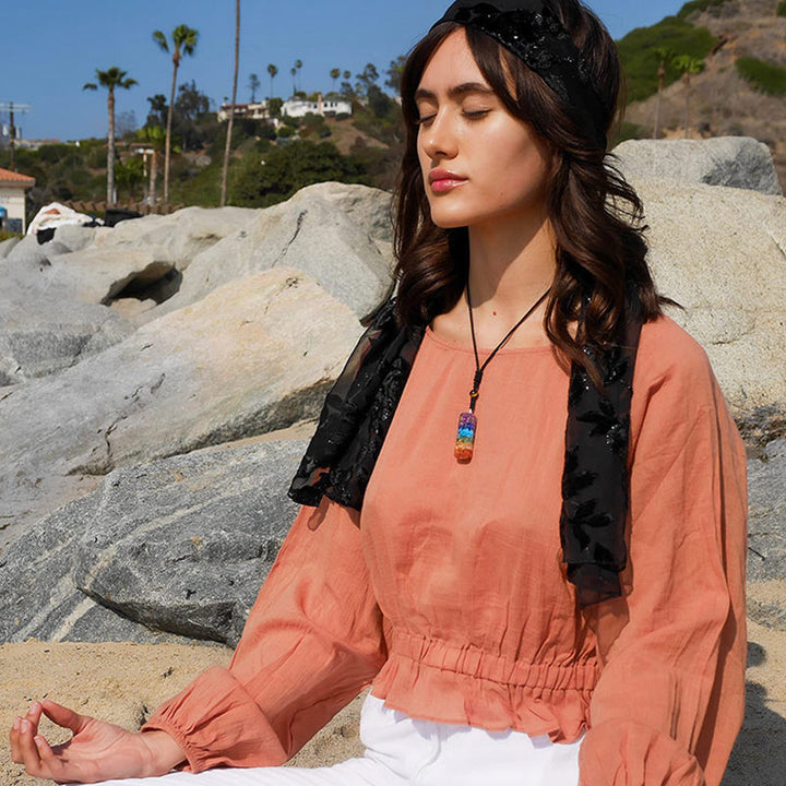 Collar de sanación de chakras con orgón de Olivenorma 