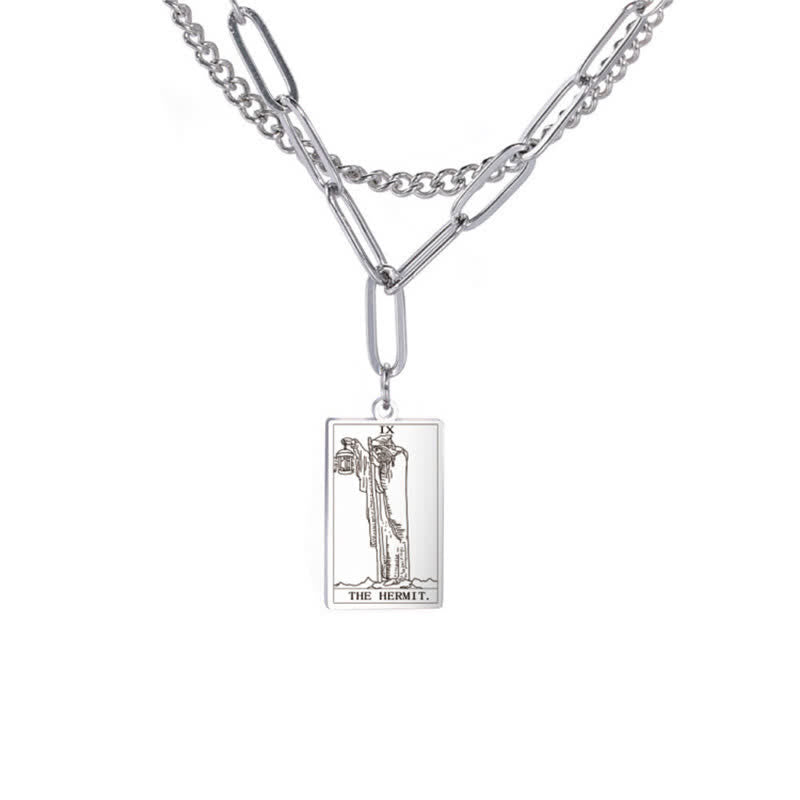 Collar de doble cadena con la carta del tarot de Olivenorma