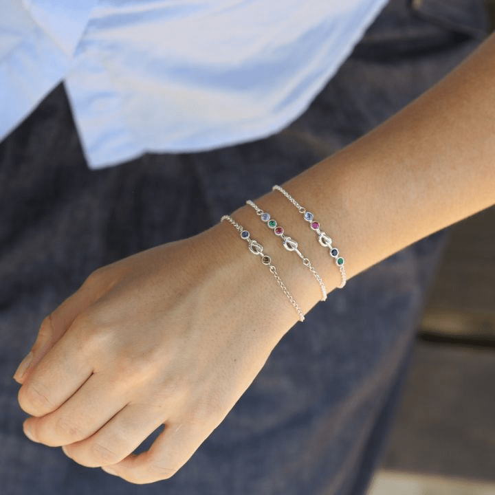 Pulsera de corazón personalizada de 2 a 5 piedras natales de Olivenorma 