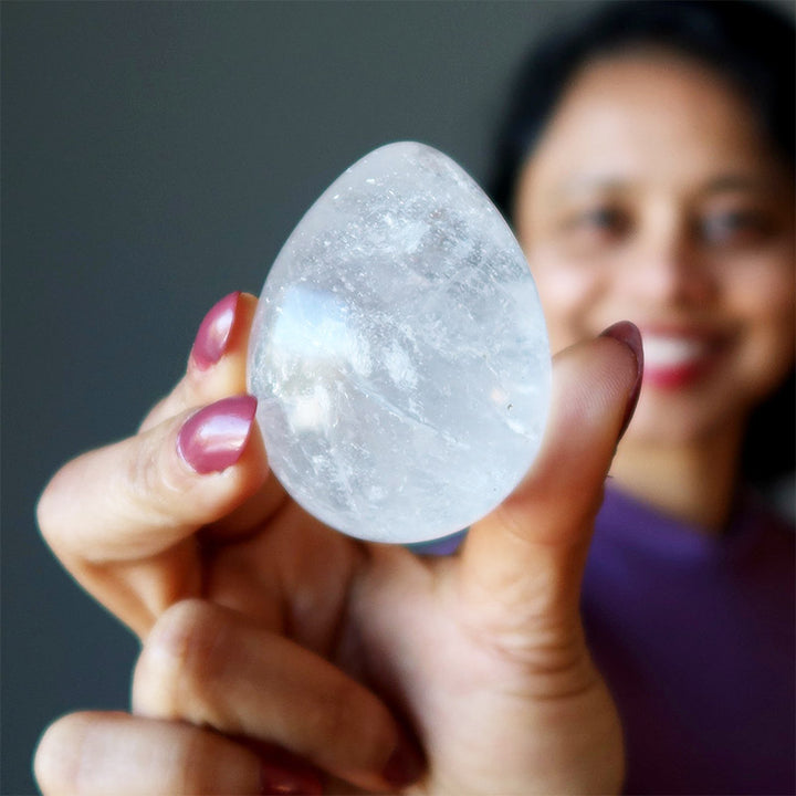 Huevo de cristal de cuarzo transparente Milagro de la vida para Pascua