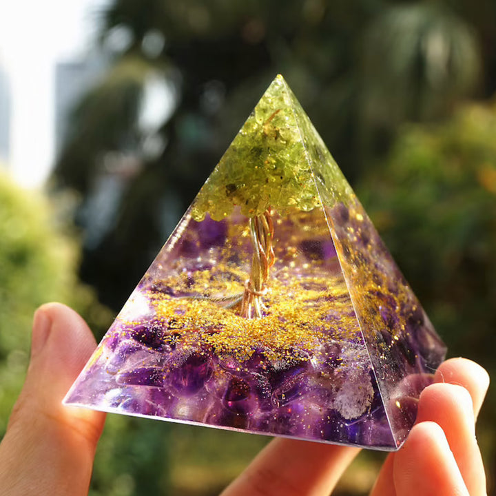 Pirámide de orgón del árbol de la vida de peridoto y amatista de Olivenorma