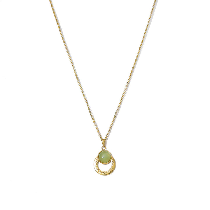 Collar con colgante ovalado de turquesa africana verde de Olivenorma 