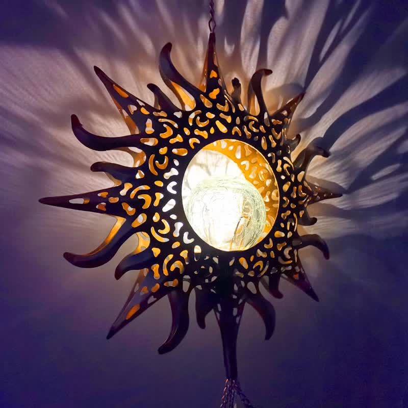 Adornos de carillón de viento solar con forma de luna o sol de Olivenorma