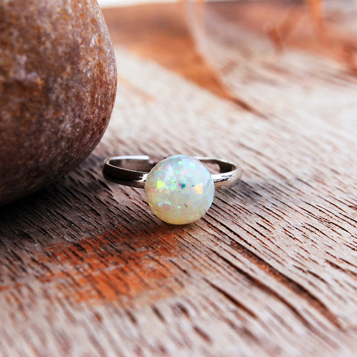 Anillo ajustable de medio círculo sencillo con piedra lunar y ópalo de Olivenorma