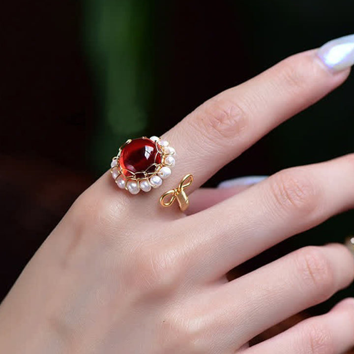 Anillo curativo de cuarzo rojo con perla
