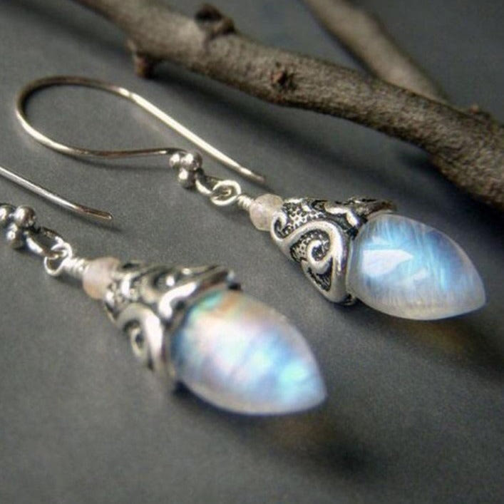 Pendientes colgantes de piedra lunar estilo real con gancho de plata pura de Olivenorma