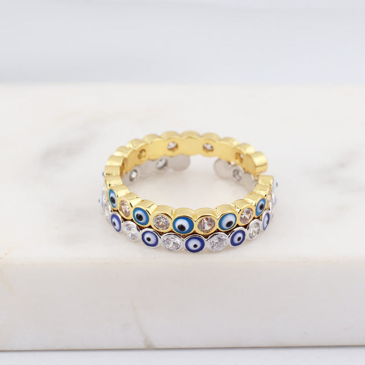 Anillo ajustable con circonita blanca y ojo malvado de colores de Olivenorma 
