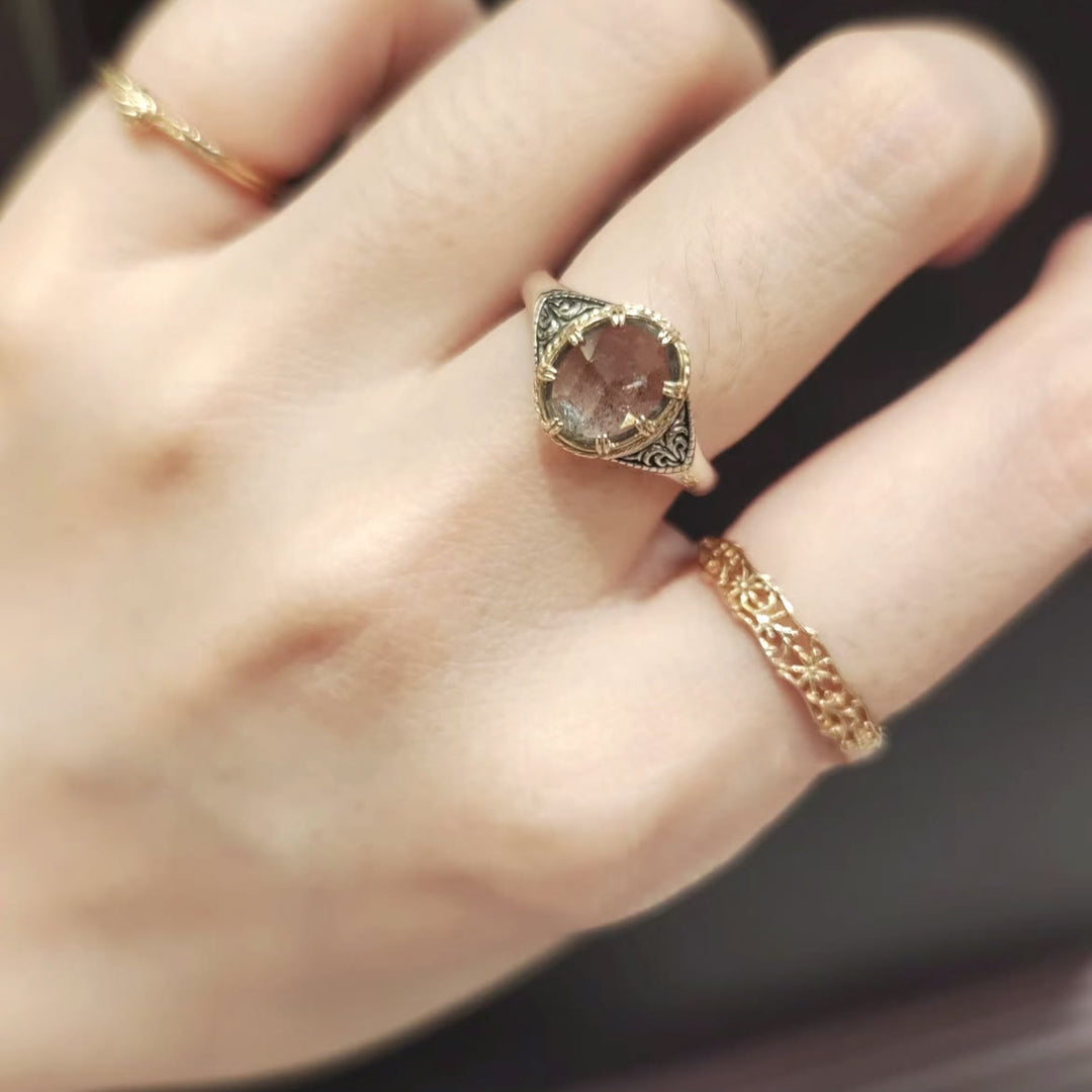 Anillo de plata de ley 925 con labradorita natural de Olivenorma