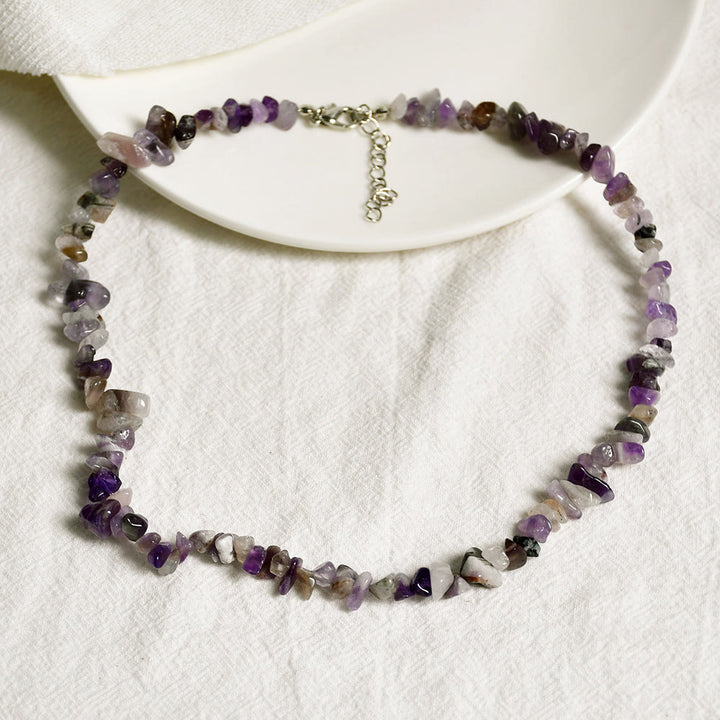 Collar de piedra de cristal pulida de forma irregular de Olivenorma