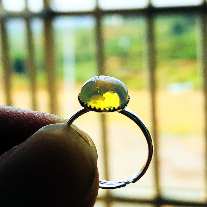 Anillo ajustable de medio círculo sencillo con piedra lunar y ópalo de Olivenorma