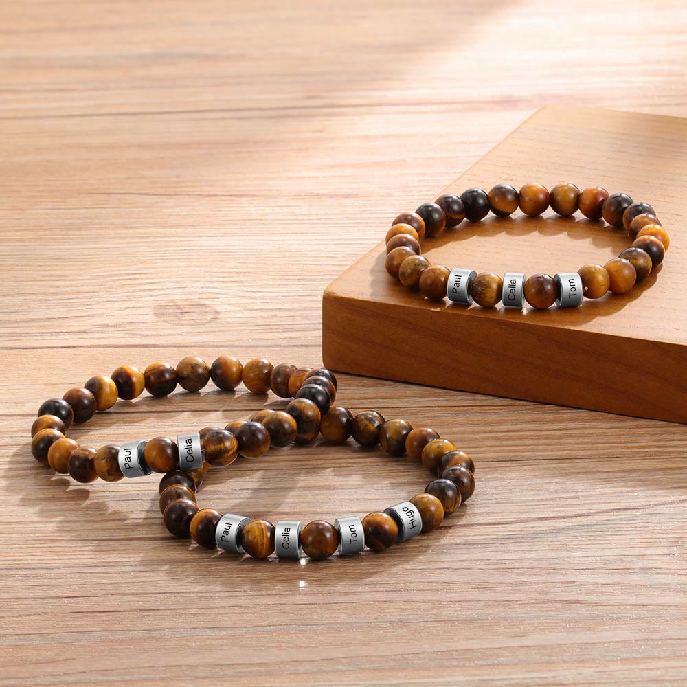 Pulsera de hombre personalizada con cuentas grabadas en piedra natural de Olivenorma