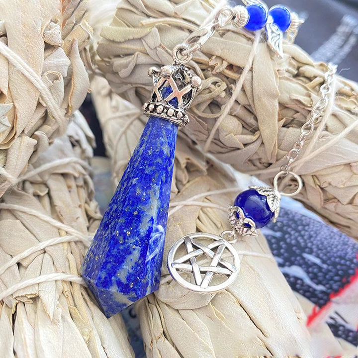 Péndulo con alas de corona de cristal de lapislázuli de Olivenorma