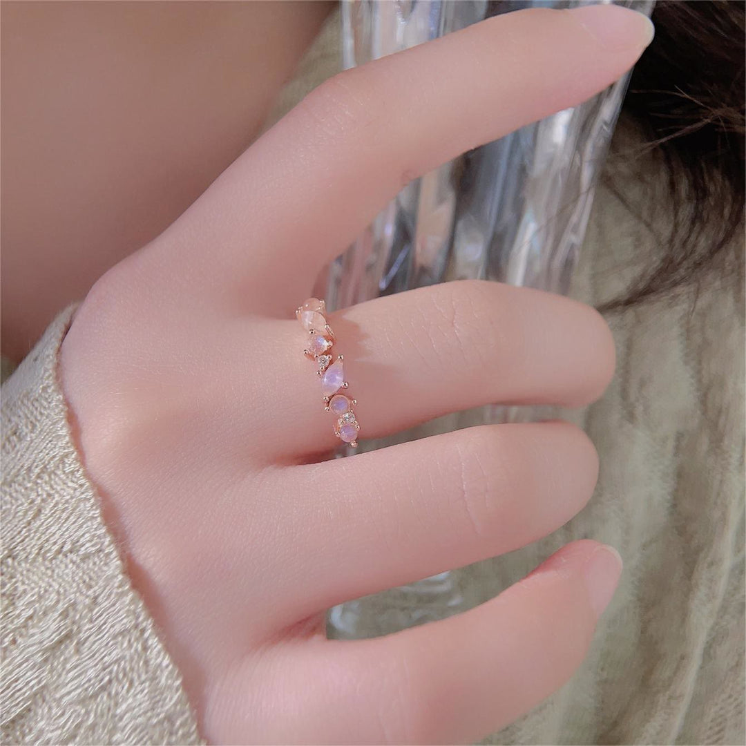 Anillo de plata de ley S925 con piedra lunar exquisita de Olivenorma