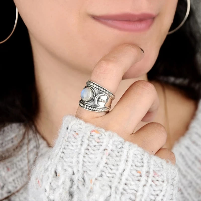 Anillo de piedra lunar bohemio Olivenorma en plata de ley