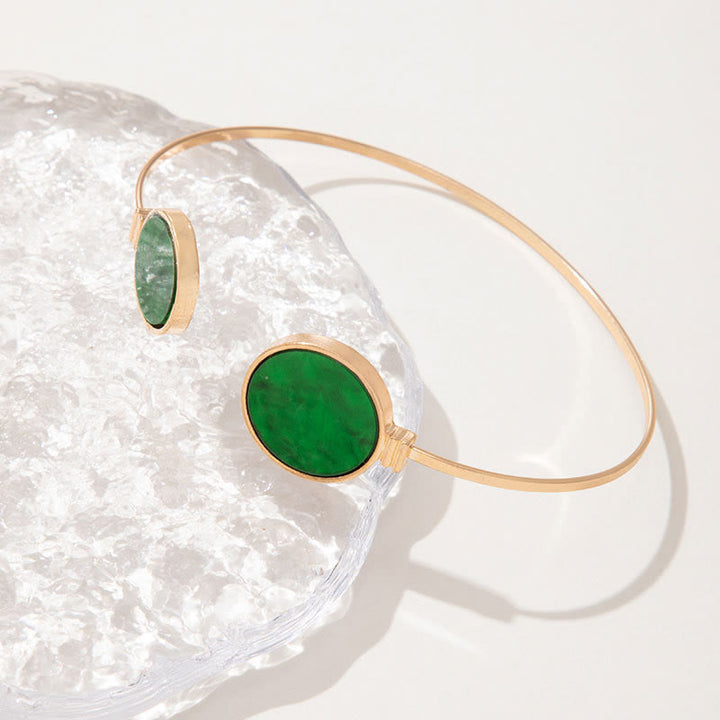 Conjunto de cinco pulseras abiertas de aleación de piedra natural Olivenorma