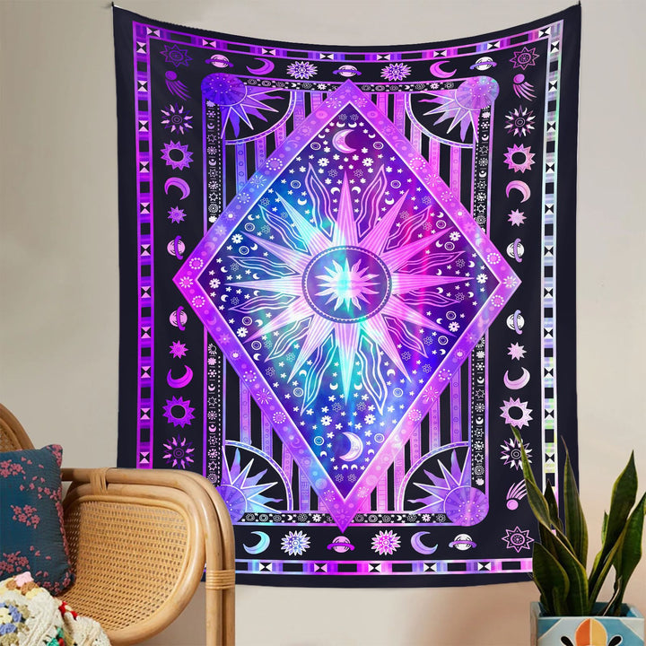 Tapiz bohemio con rayos de sol y luna de Olivenorma 