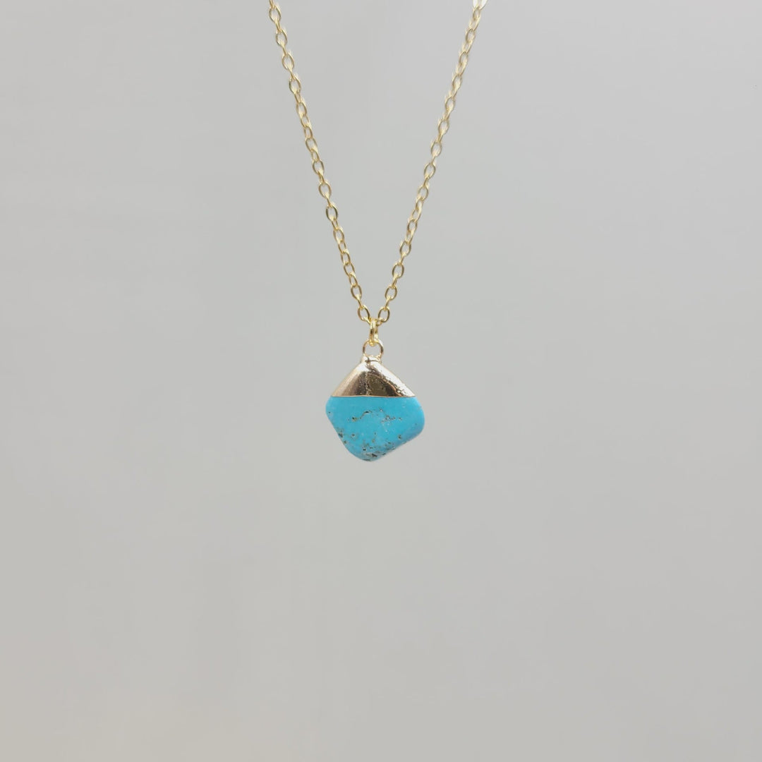 Collar de gemas de piedra cruda de cristal irregular de Olivenorma