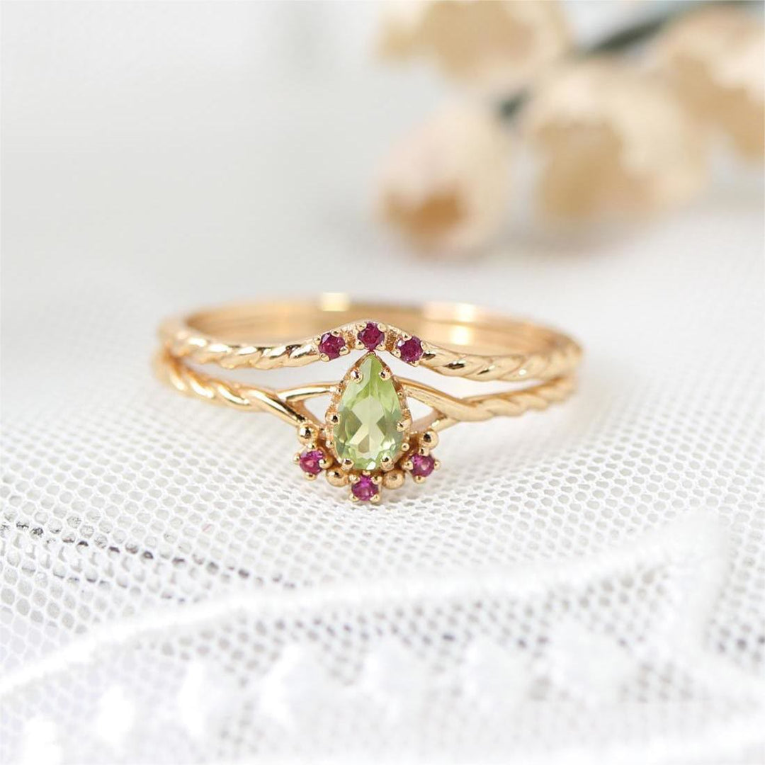 Juego de anillos ajustables apilables con cristales de color rosa peridoto delicado de Olivenorma 