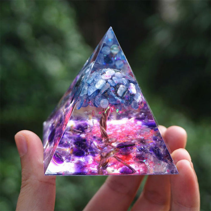 Pirámide de orgón de cristal de amatista y cianita del árbol de la vida de Olivenorma