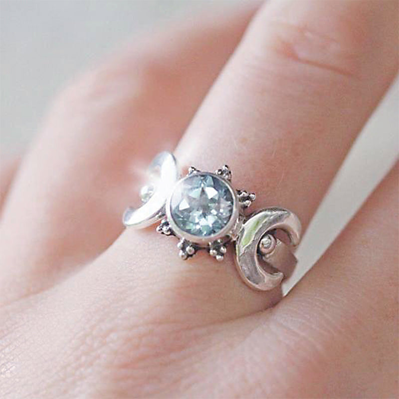 Anillo de la diosa de la luna mística de Olivenorma