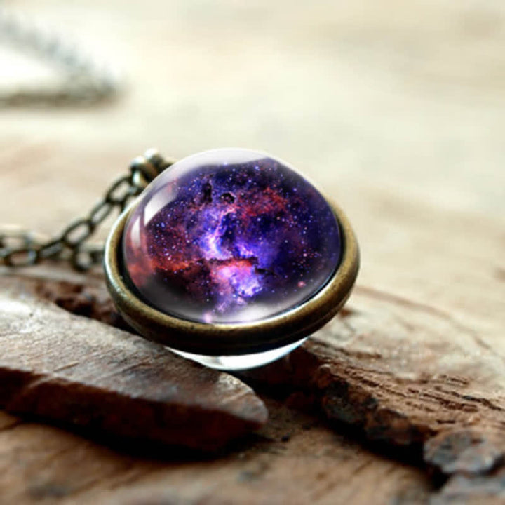 Collar de galaxia del vasto universo de Olivenorma