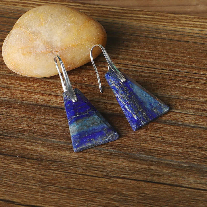 Pendientes de cristal de lapislázuli natural.