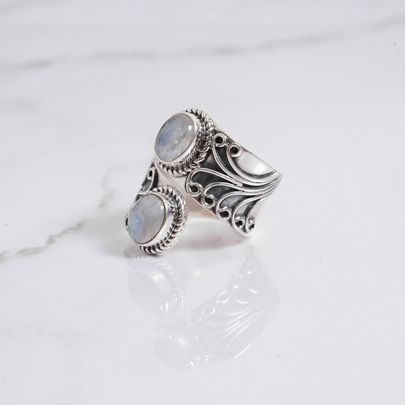 Anillo creativo de piedra lunar de Olivenorma