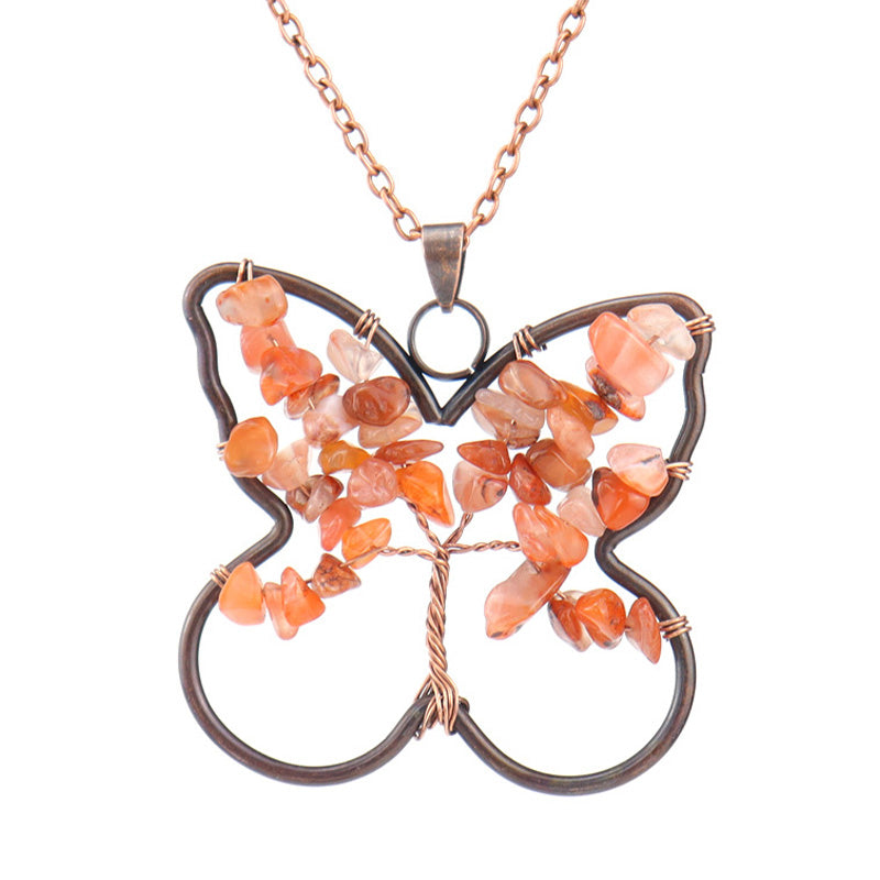 Collar curativo de mariposa con chakras
