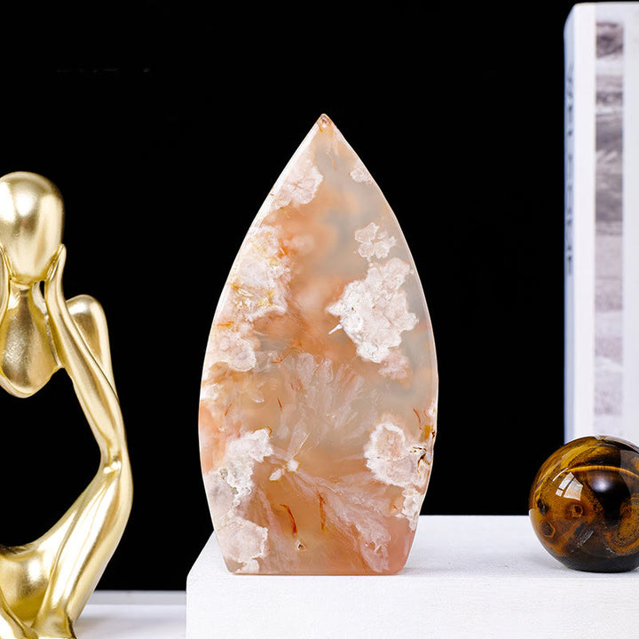 Adornos de piedras preciosas con forma de llama de cristal natural de Olivenorma