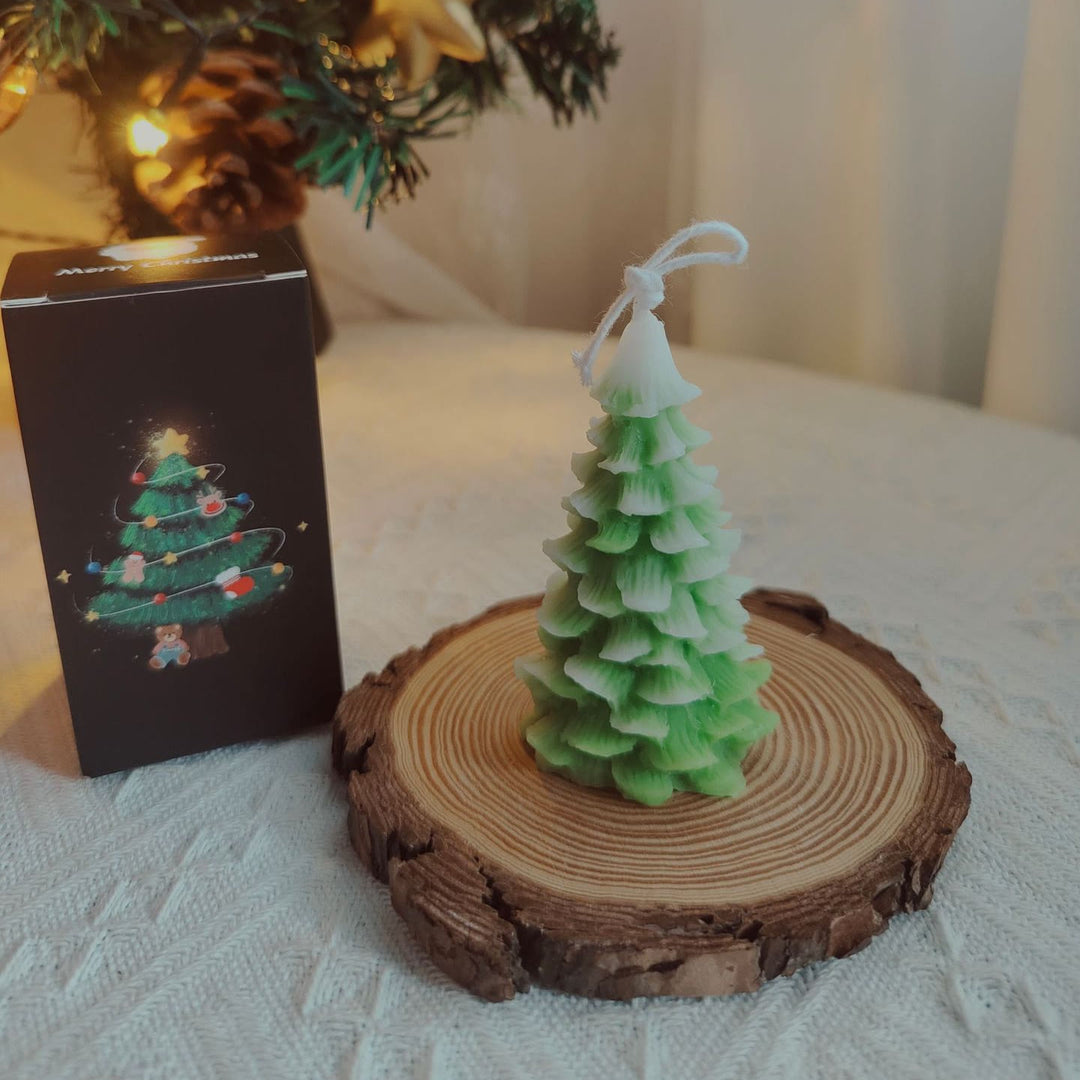 Vela de árbol de Navidad tallada de Olivenorma 