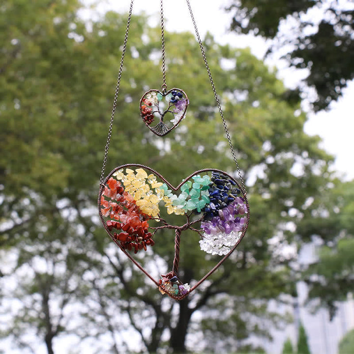 Atrapasueños de cristal con forma de corazón y árbol de la vida de los chakras de Olivenorma. 
