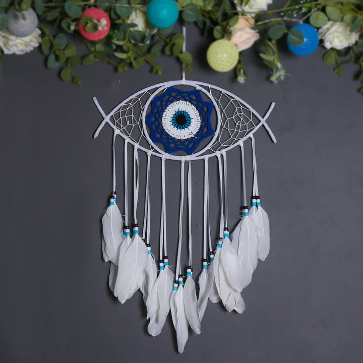 Atrapasueños de plumas de mal de ojo azul 