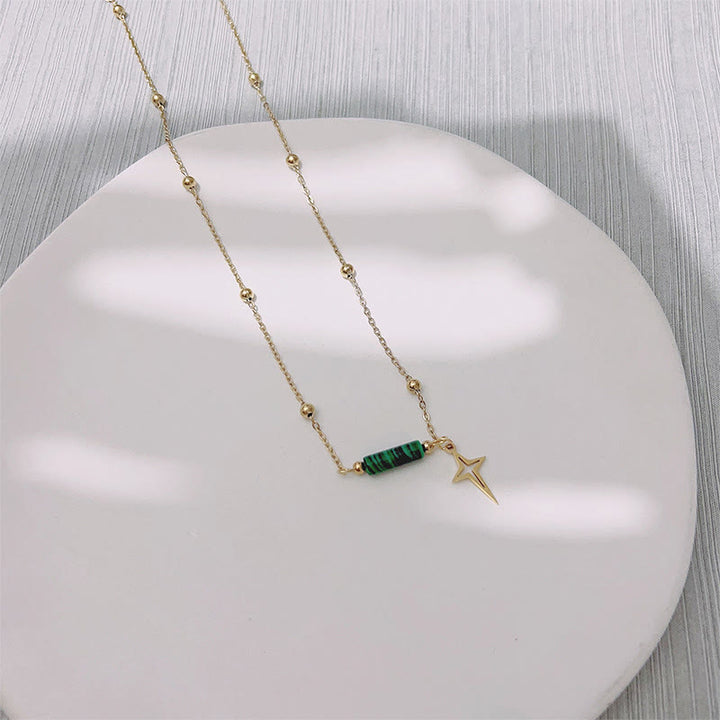 Pendientes, collar y pulsera con colgante de estrella de malaquita natural de Olivenorma