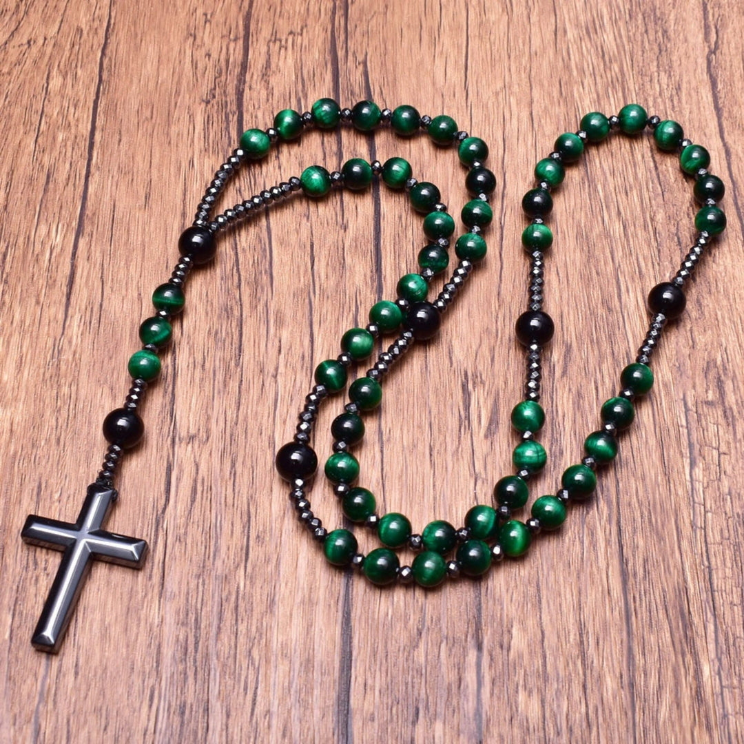 Collar rosario para hombre con cruz de lapislázuli y ojo de tigre de Olivenorma