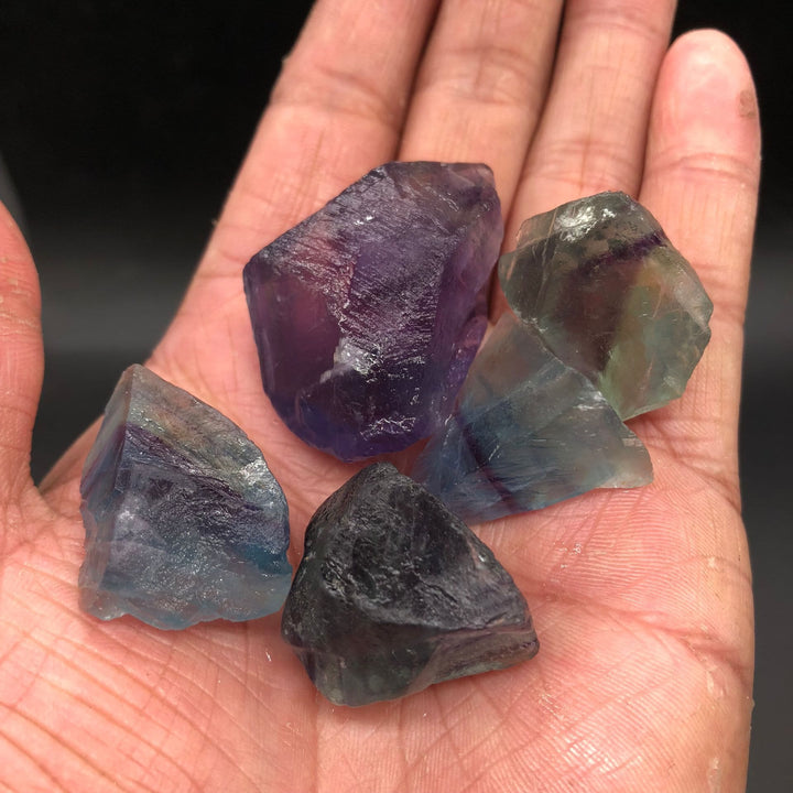 Piedra natural fluorita arcoíris cristalina de Olivenorma