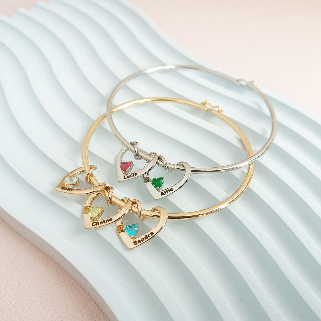 Pulsera de cadena con dije de corazón y piedra natal con nombre personalizado de Olivenorma