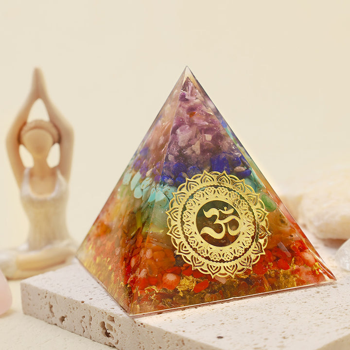 Pirámide de orgón con protección de chakras pura de Olivenorma 