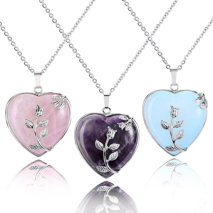 Collar de piedras preciosas rosas en forma de corazón de Olivenorma