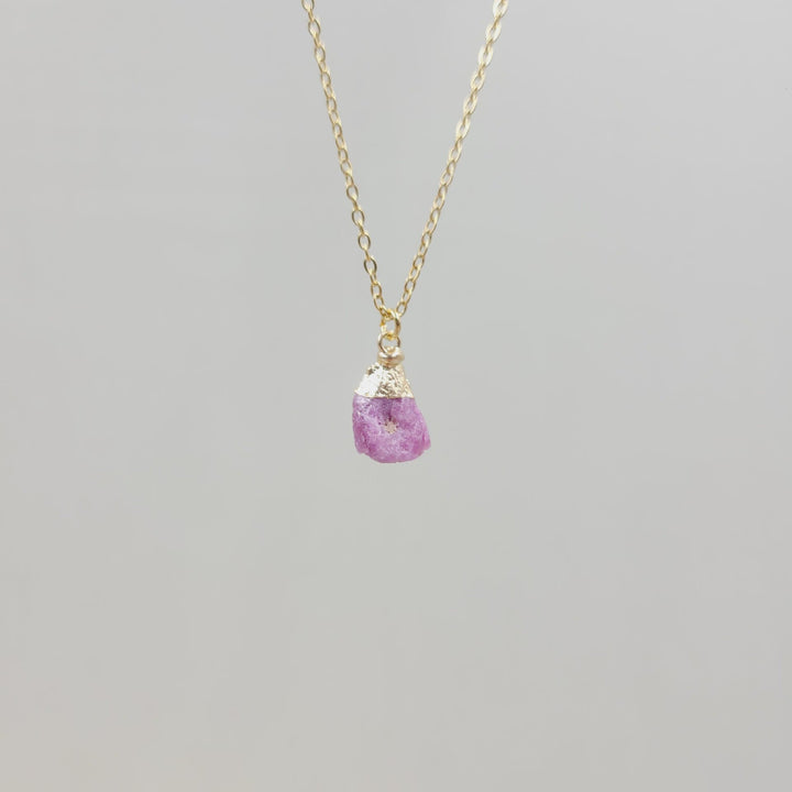 Collar de gemas de piedra cruda de cristal irregular de Olivenorma
