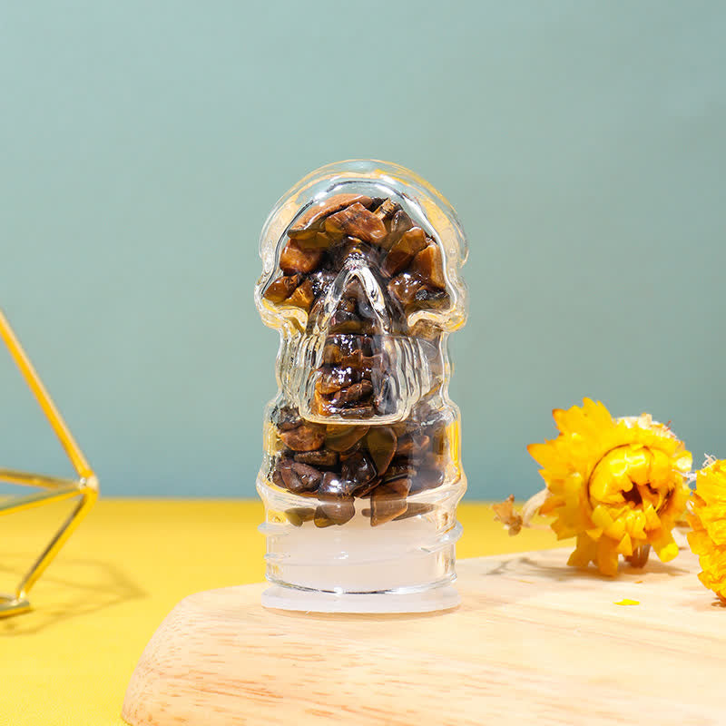 Botella de agua con decoración de cristal con forma de calavera de Olivenorma.