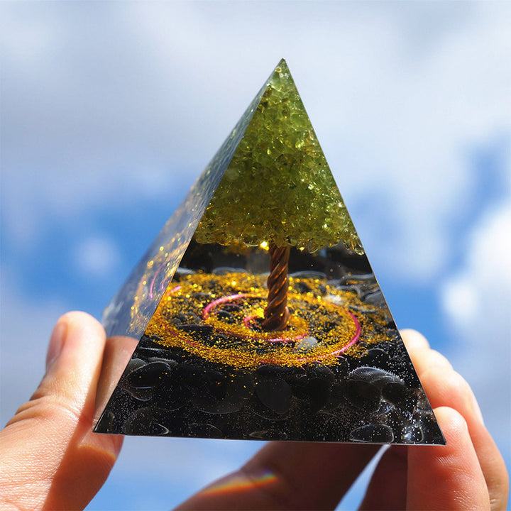 Pirámide de orgón del árbol de la vida de peridoto y obsidiana de Olivenorma