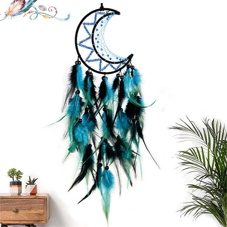 Atrapasueños de plumas negras con cuentas de color morado y azul de Olivenorma