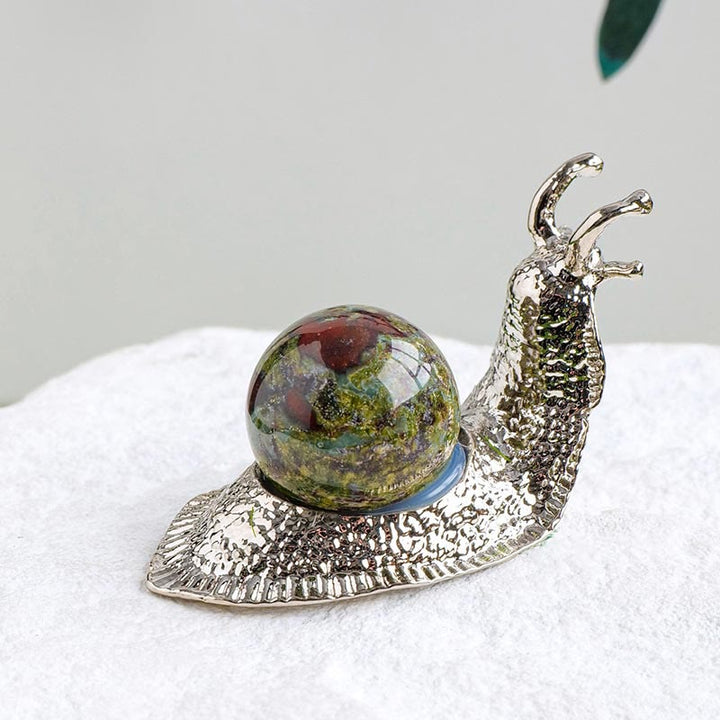 Soporte para bolas de cristal natural de Olivenorma, pequeño caracol decorativo con piedras preciosas