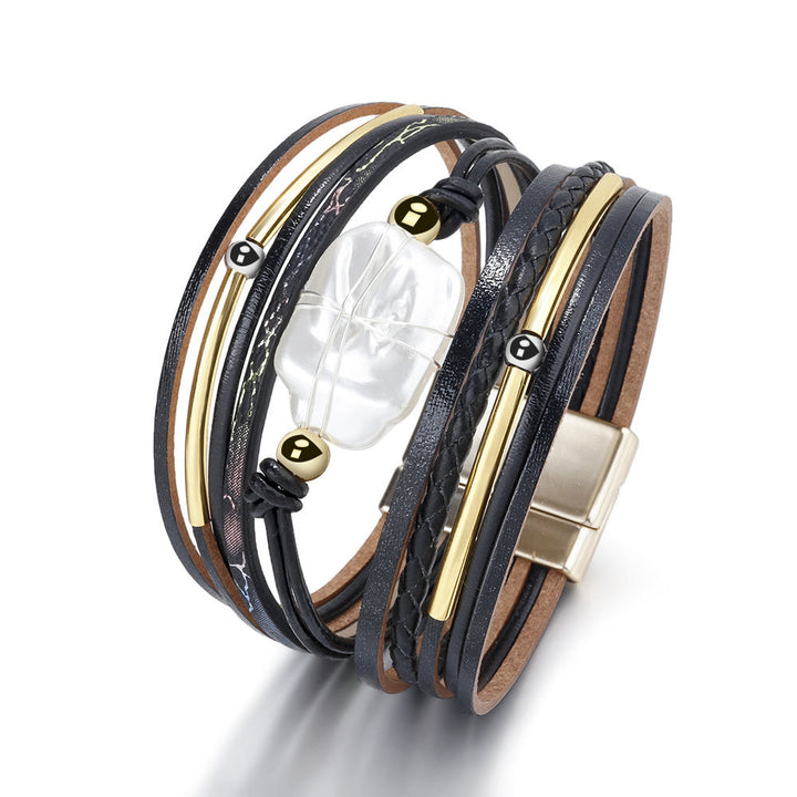 Pulsera de cuero trenzado con perlas naturales de agua dulce de Olivenorma 