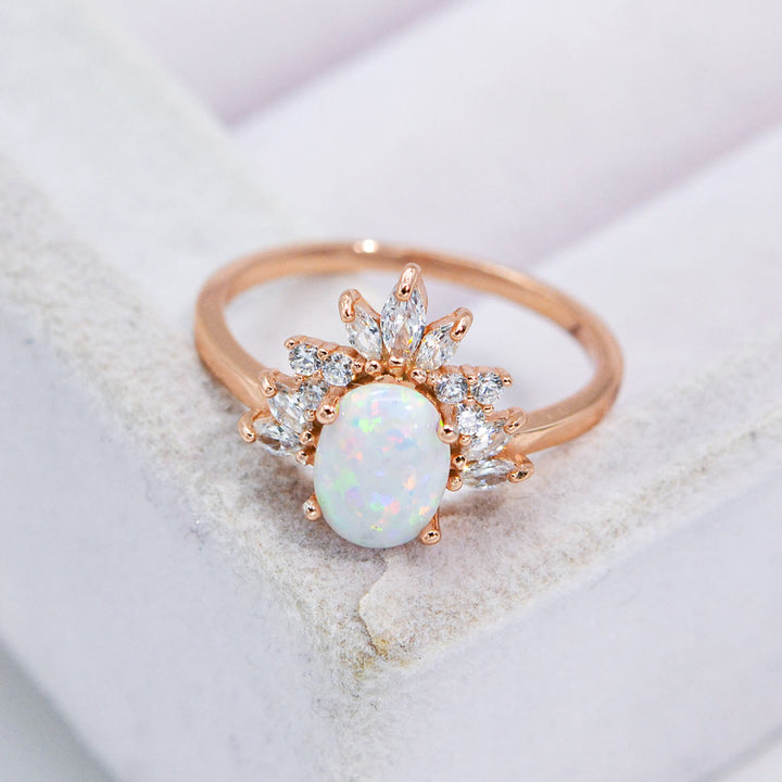 Anillo de plata de ley S925 con ópalo y piedra lunar ovalada de Olivenorma