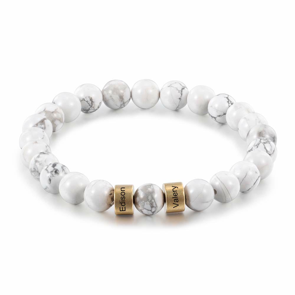 Pulsera de hombre personalizada con cuentas grabadas en piedra natural de Olivenorma