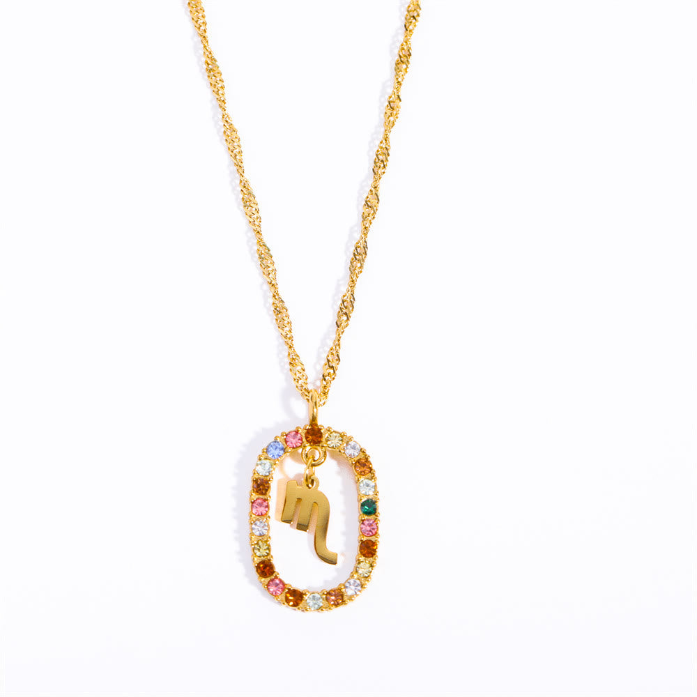 Collar con constelación del zodiaco ovalada calada con circonitas de Olivenorma 